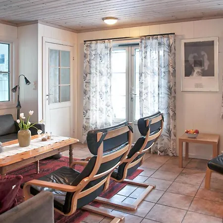 1 Holiday home